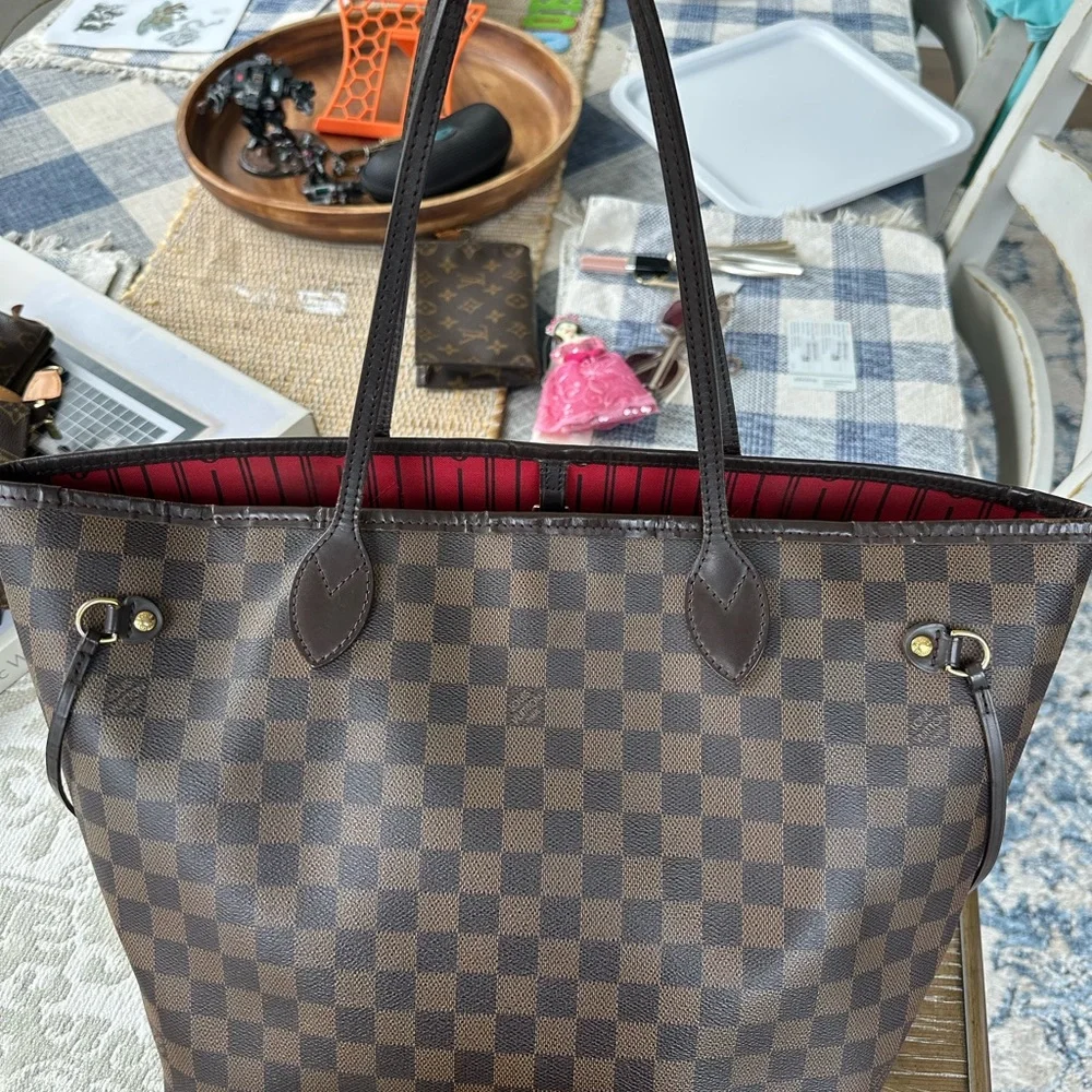 Louis Vuitton Neverfull Damier Ebene